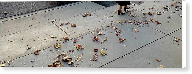 Rustle - Canvas Print