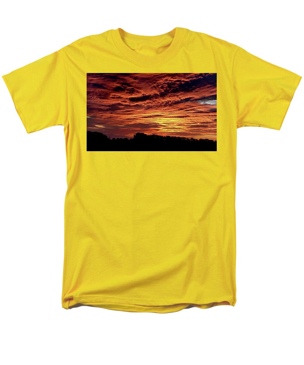 Sunrise - Men's T-Shirt (Regular Fit)