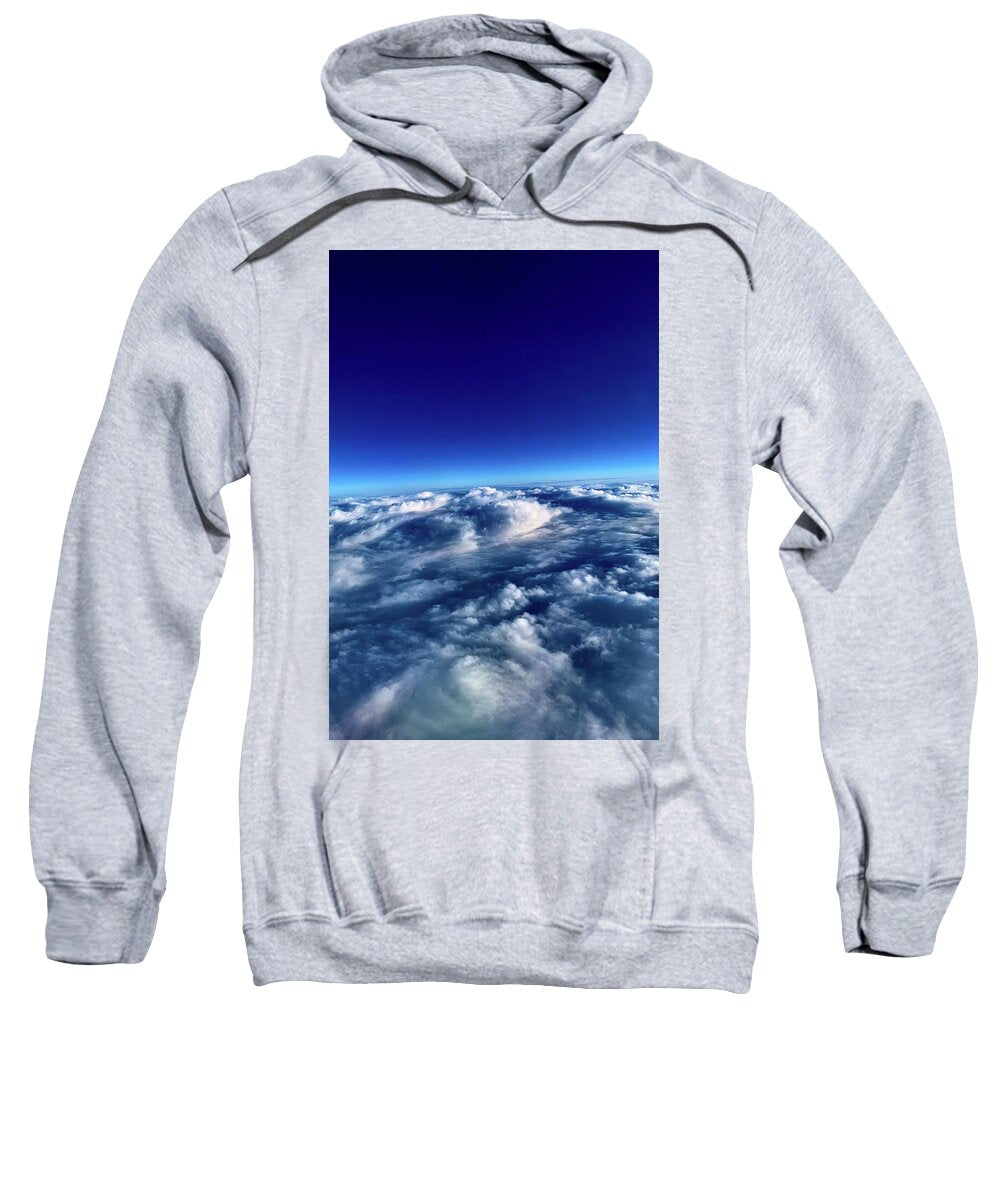 Above the Clouds - Sweatshirt