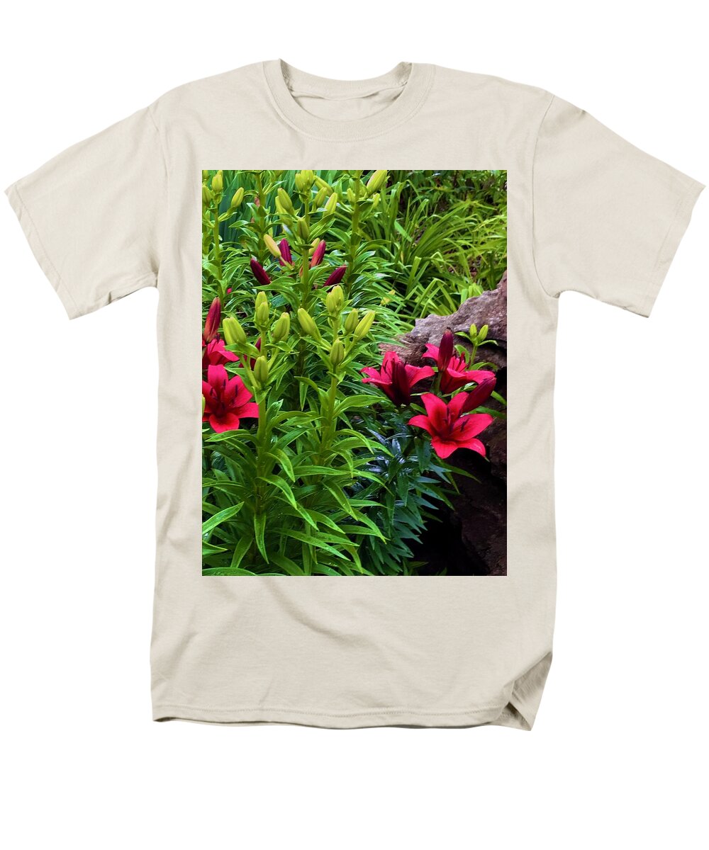 Garden Love - Men's T-Shirt  (Regular Fit)