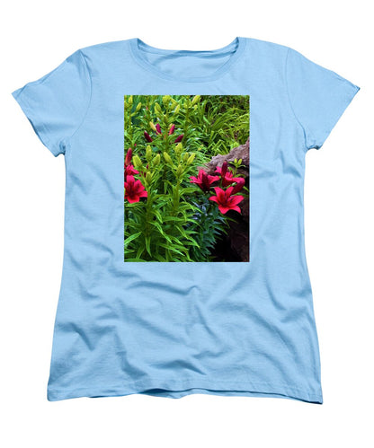 Garden Love - Women's T-Shirt (Standard Fit)