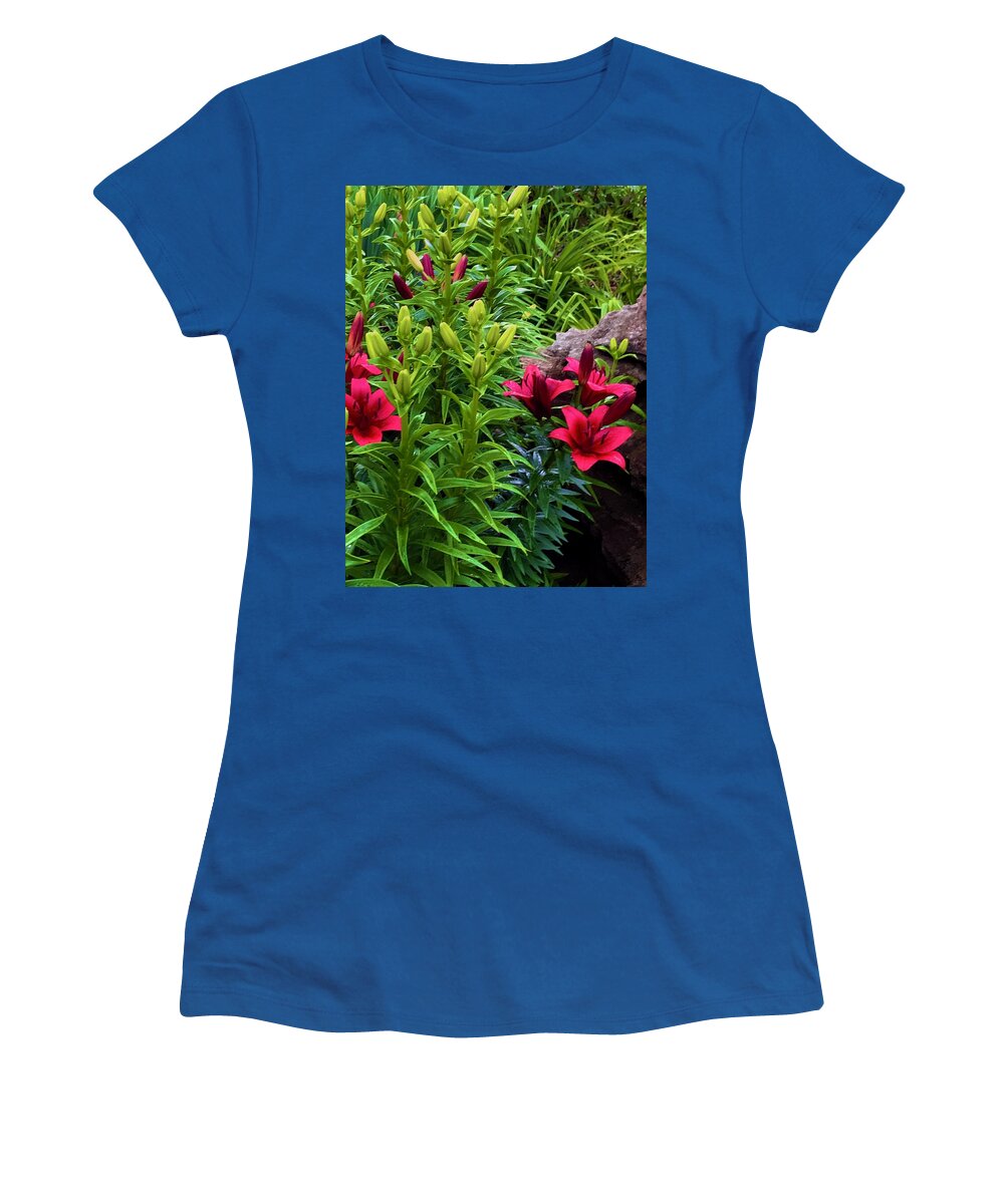 Garden Love - Women's T-Shirt