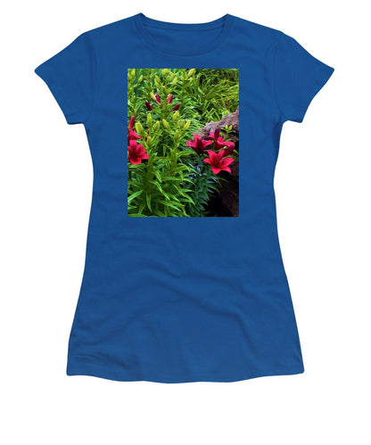 Garden Love - Women's T-Shirt