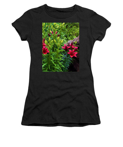 Garden Love - Women's T-Shirt