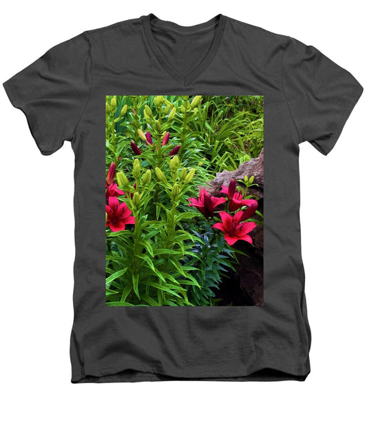 Garden Love - Men's V-Neck T-Shirt