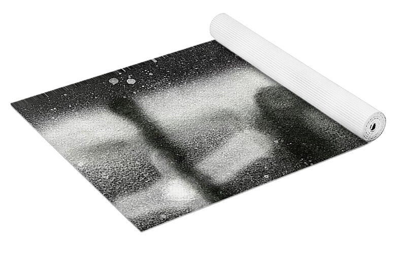 Graffiti BW - Yoga Mat