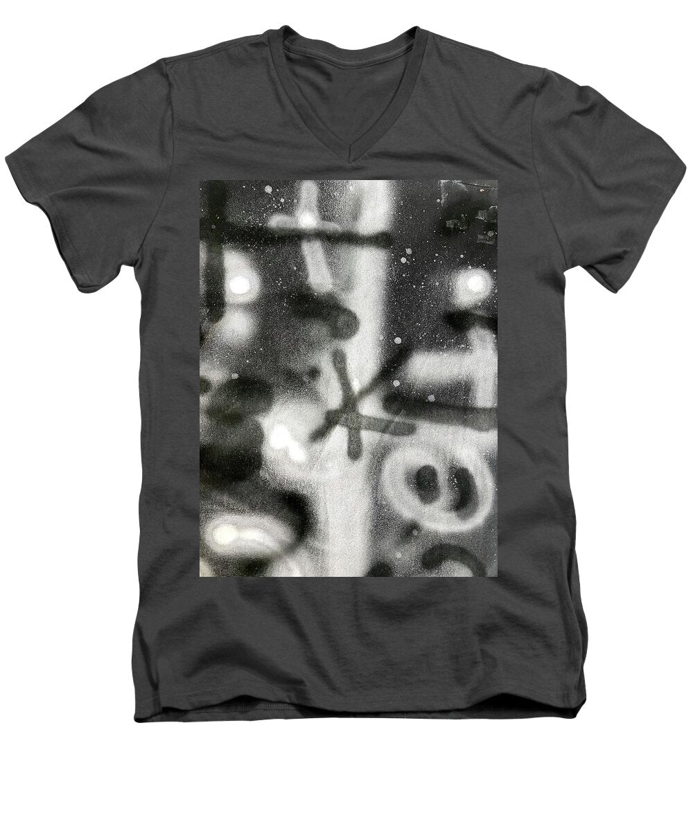 Graffiti BW - Men's V-Neck T-Shirt