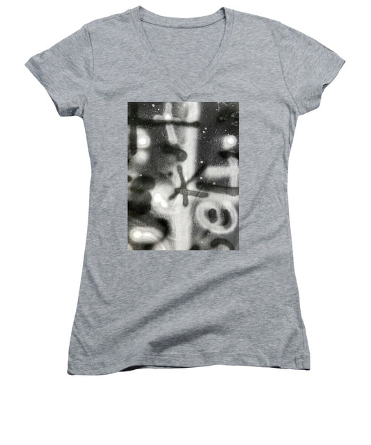 Graffiti BW - Women's V-Neck