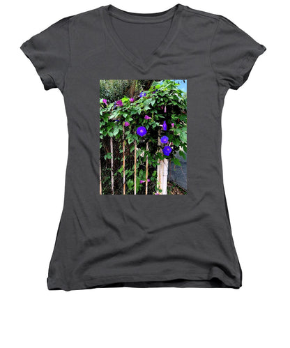 LA Neighbor - Women's V-Neck