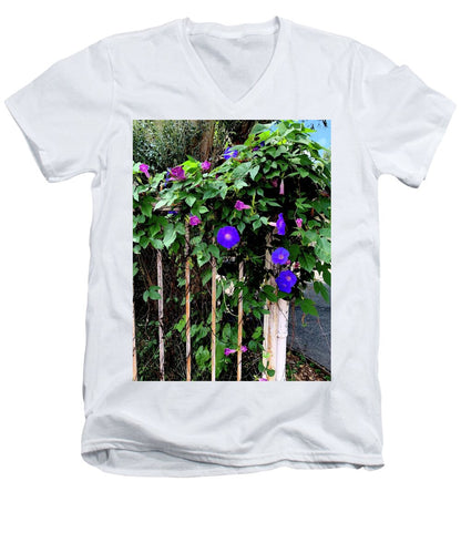 LA Neighbor - Men's V-Neck T-Shirt