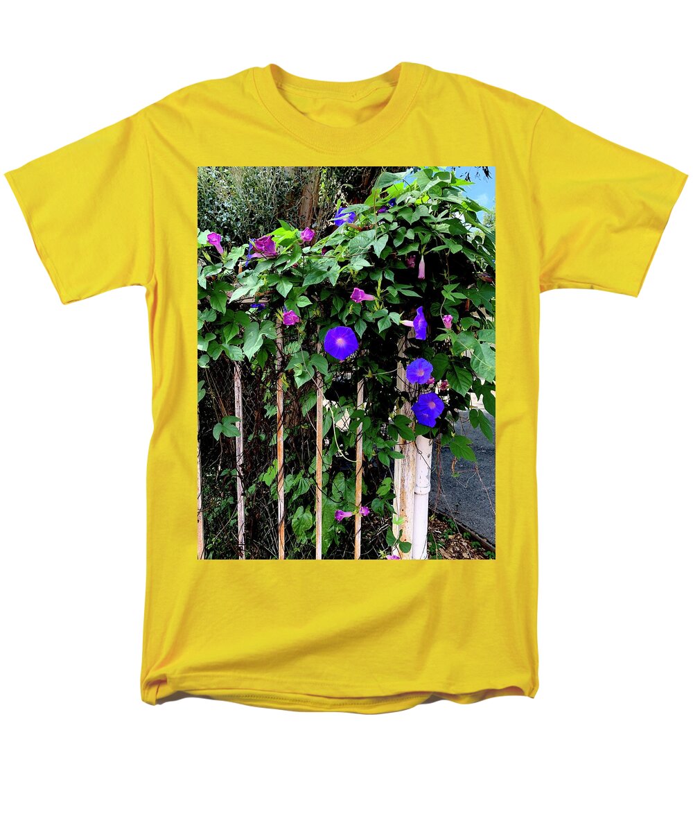 LA Neighbor - Men's T-Shirt  (Regular Fit)