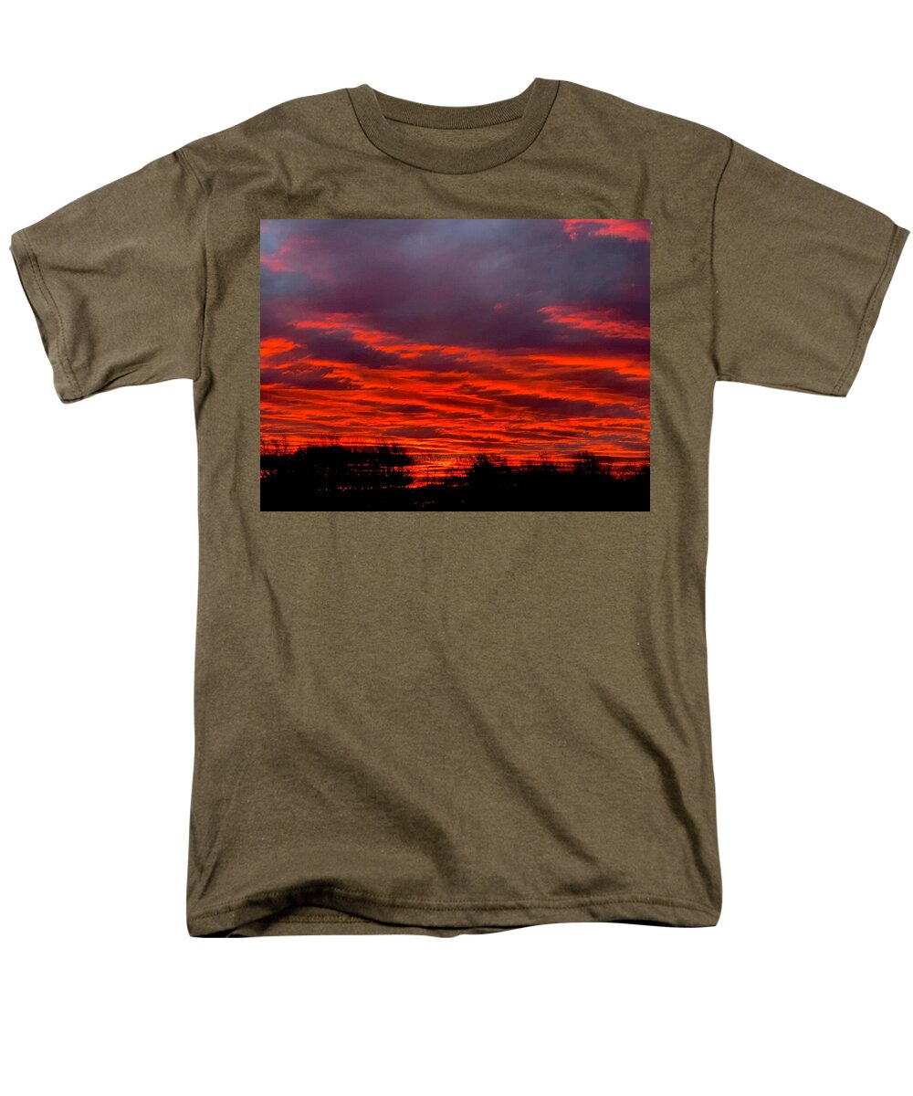 Red at Night - Men's T-Shirt  (Regular Fit)