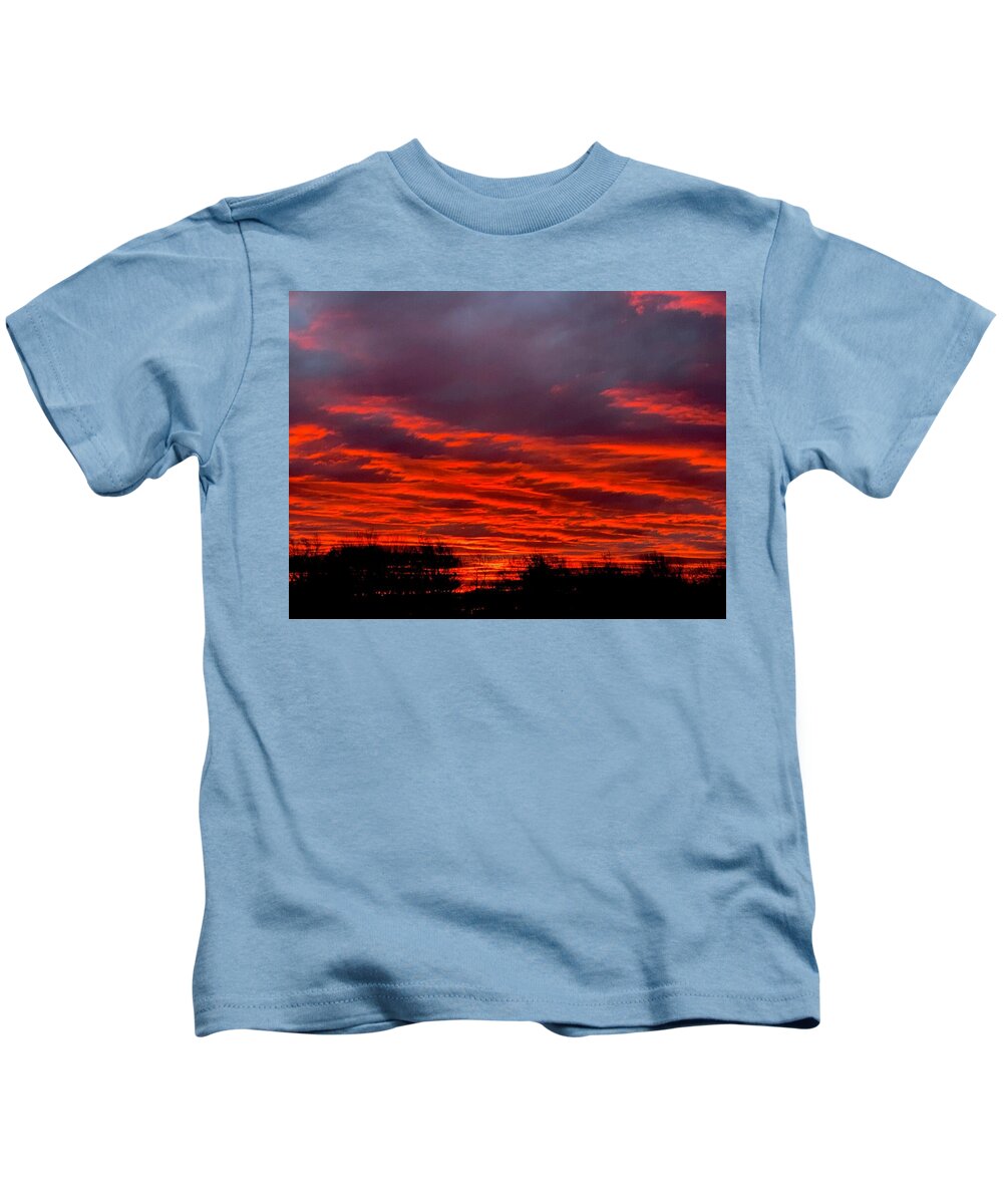 Red at Night - Kids T-Shirt
