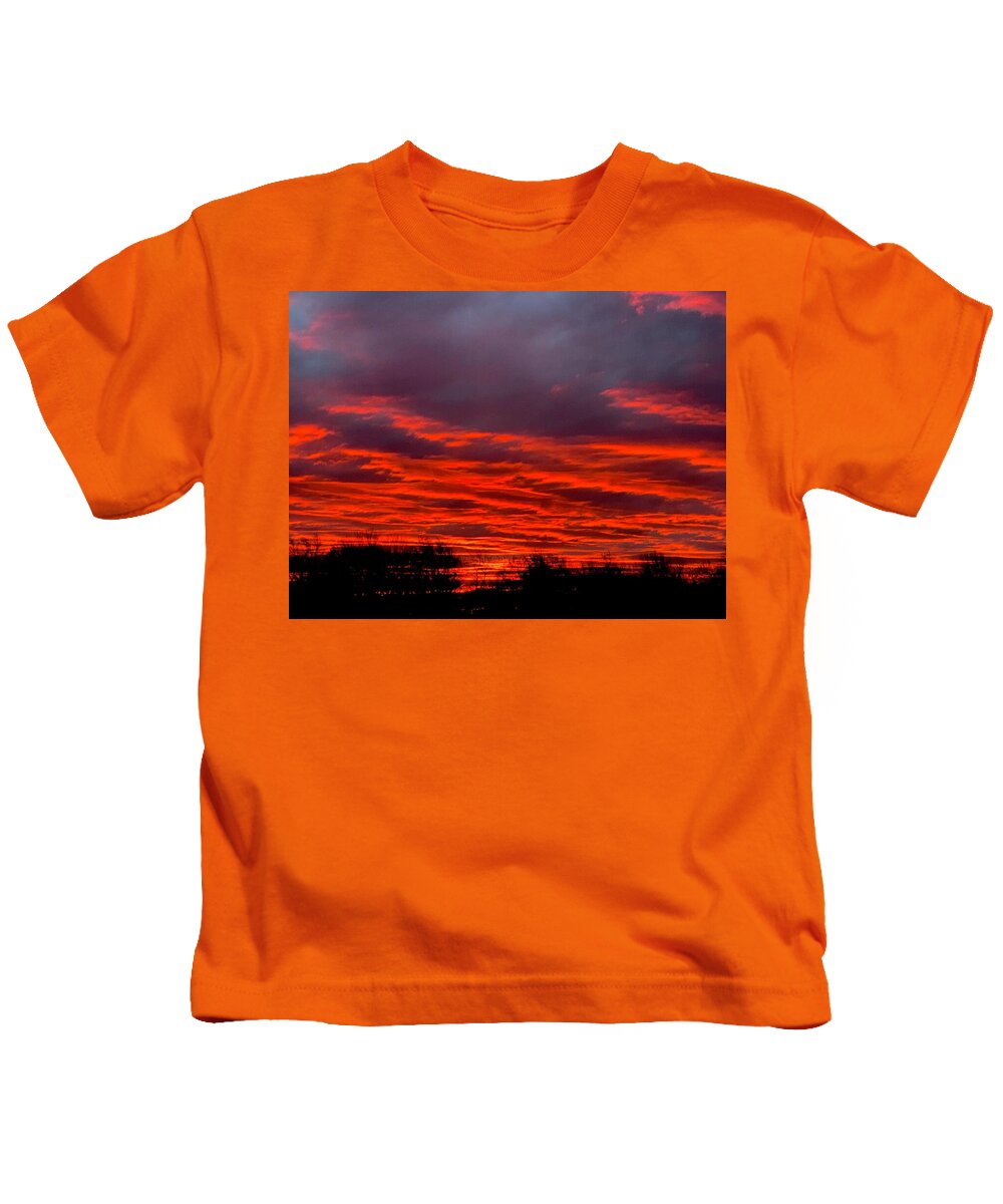 Red at Night - Kids T-Shirt