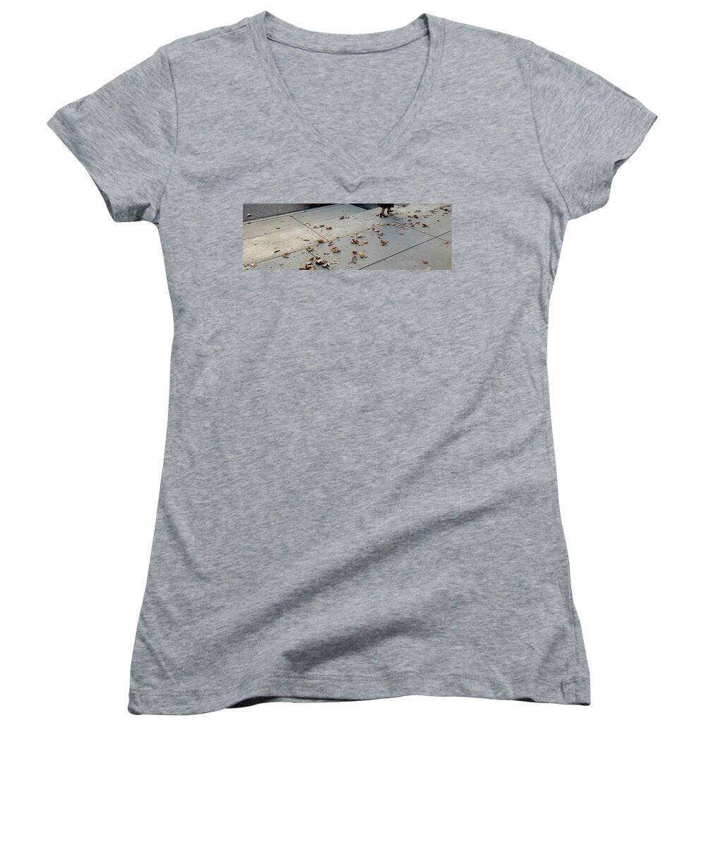 Rustle - Women's V-Neck