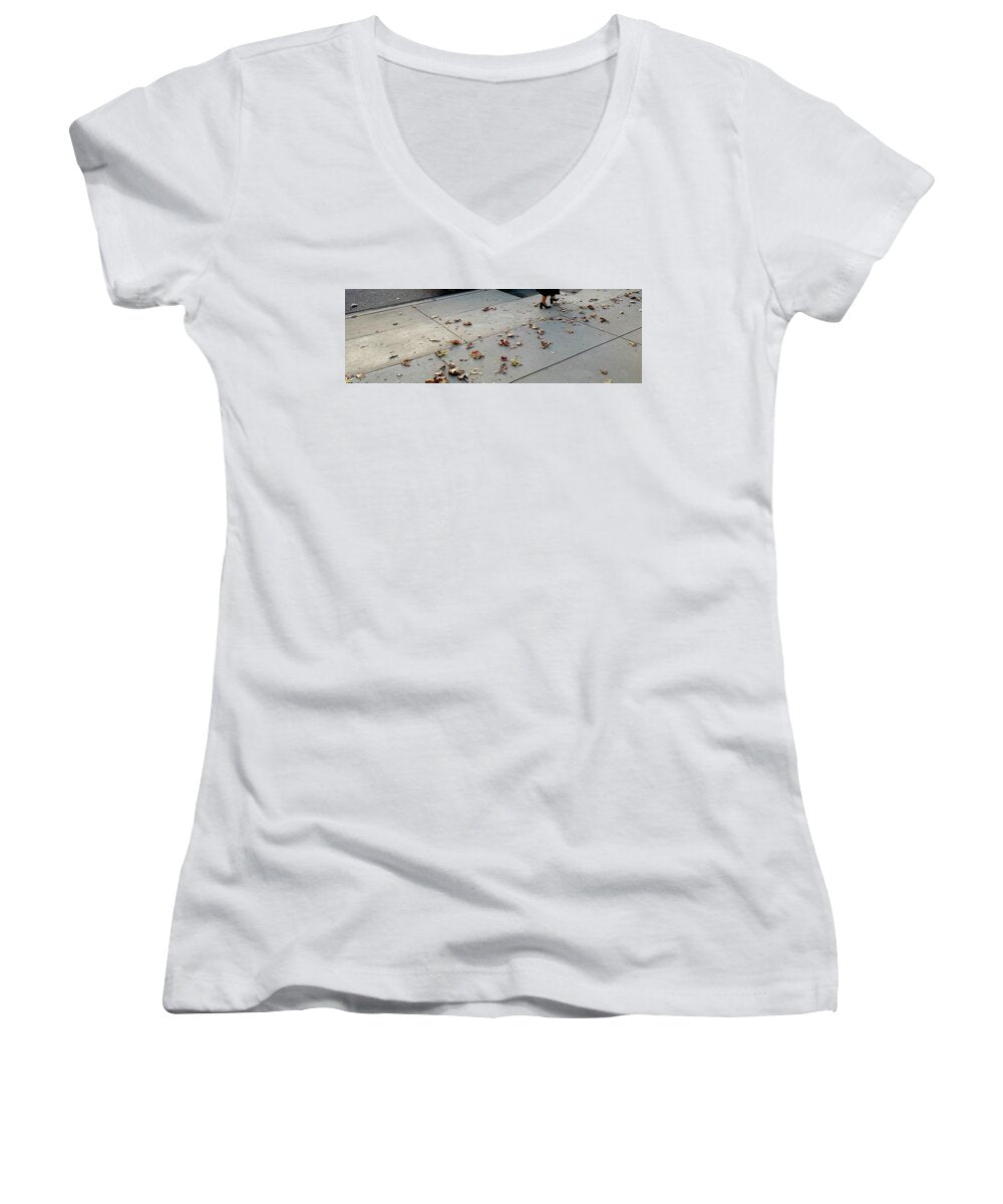 Rustle - Women's V-Neck