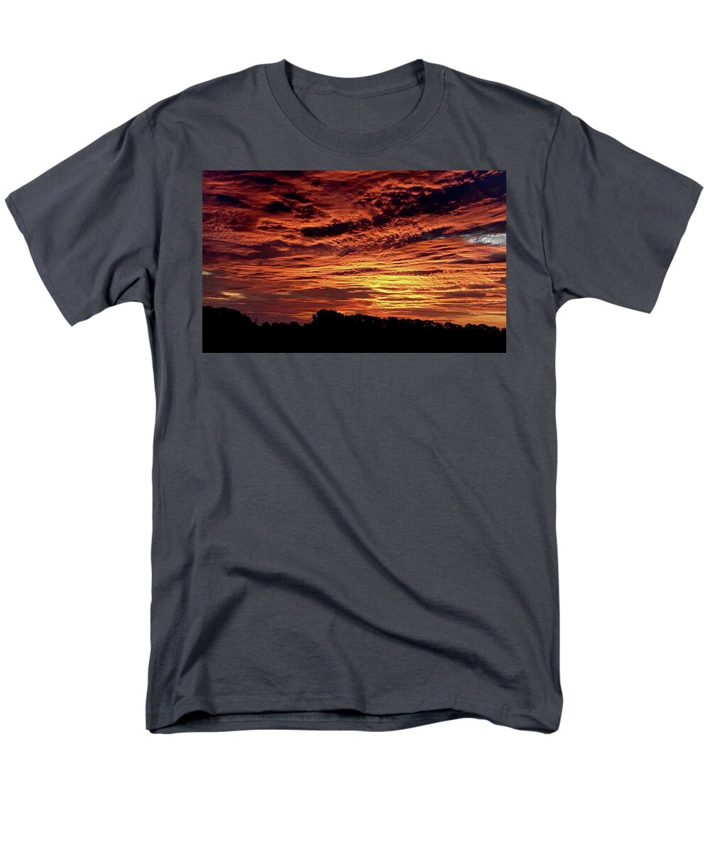 Sunrise - Men's T-Shirt  (Regular Fit)
