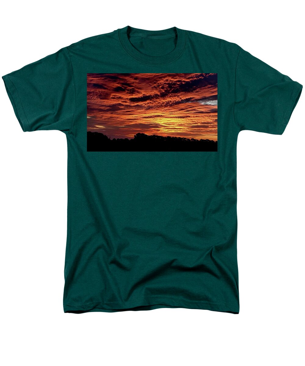 Sunrise - Men's T-Shirt  (Regular Fit)