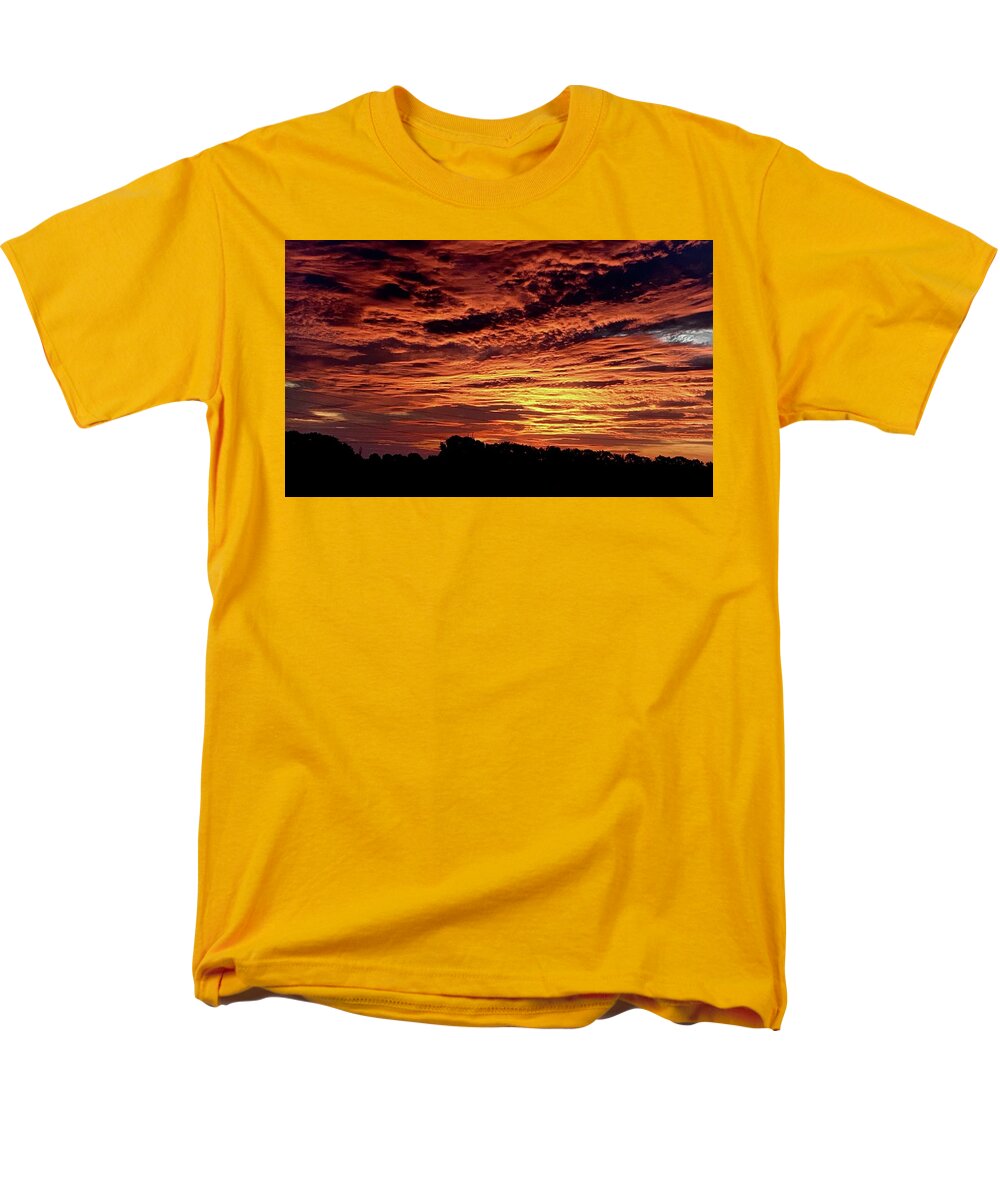 Sunrise - Men's T-Shirt  (Regular Fit)