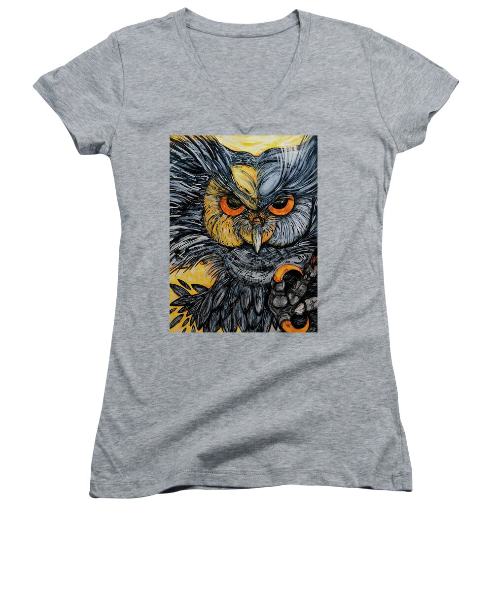 Un Great Horned Owl - Women's V-Neck