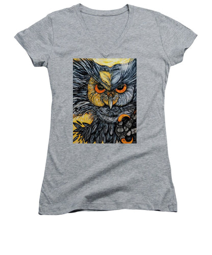 Un Great Horned Owl - Women's V-Neck