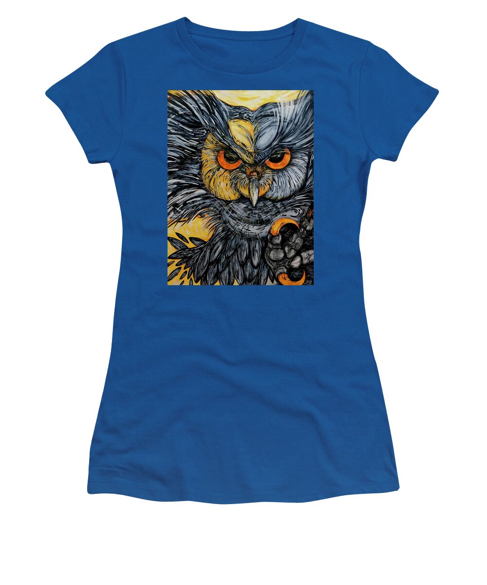 Un Great Horned Owl - Women's T-Shirt