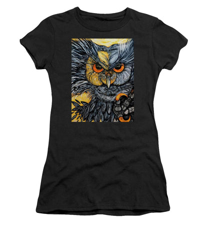 Un Great Horned Owl - Women's T-Shirt