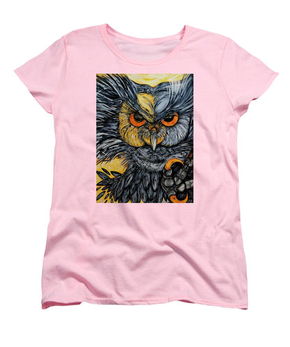 Un Great Horned Owl - Women's T-Shirt (Standard Fit)