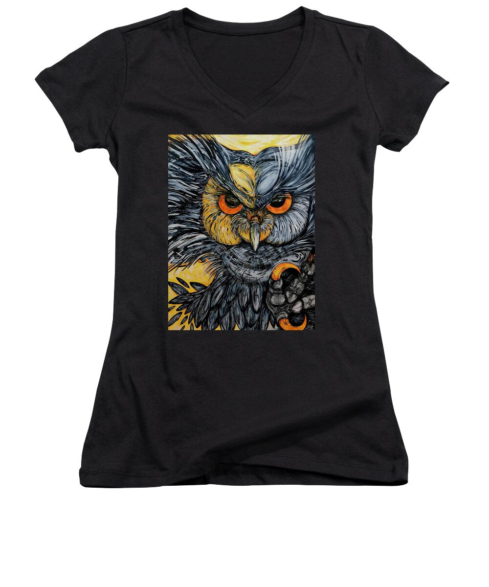 Un Great Horned Owl - Women's V-Neck