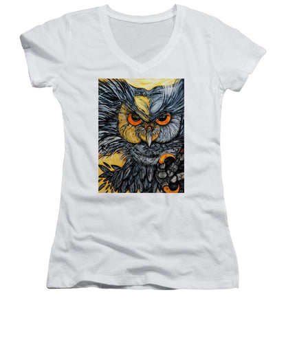 Un Great Horned Owl - Women's V-Neck