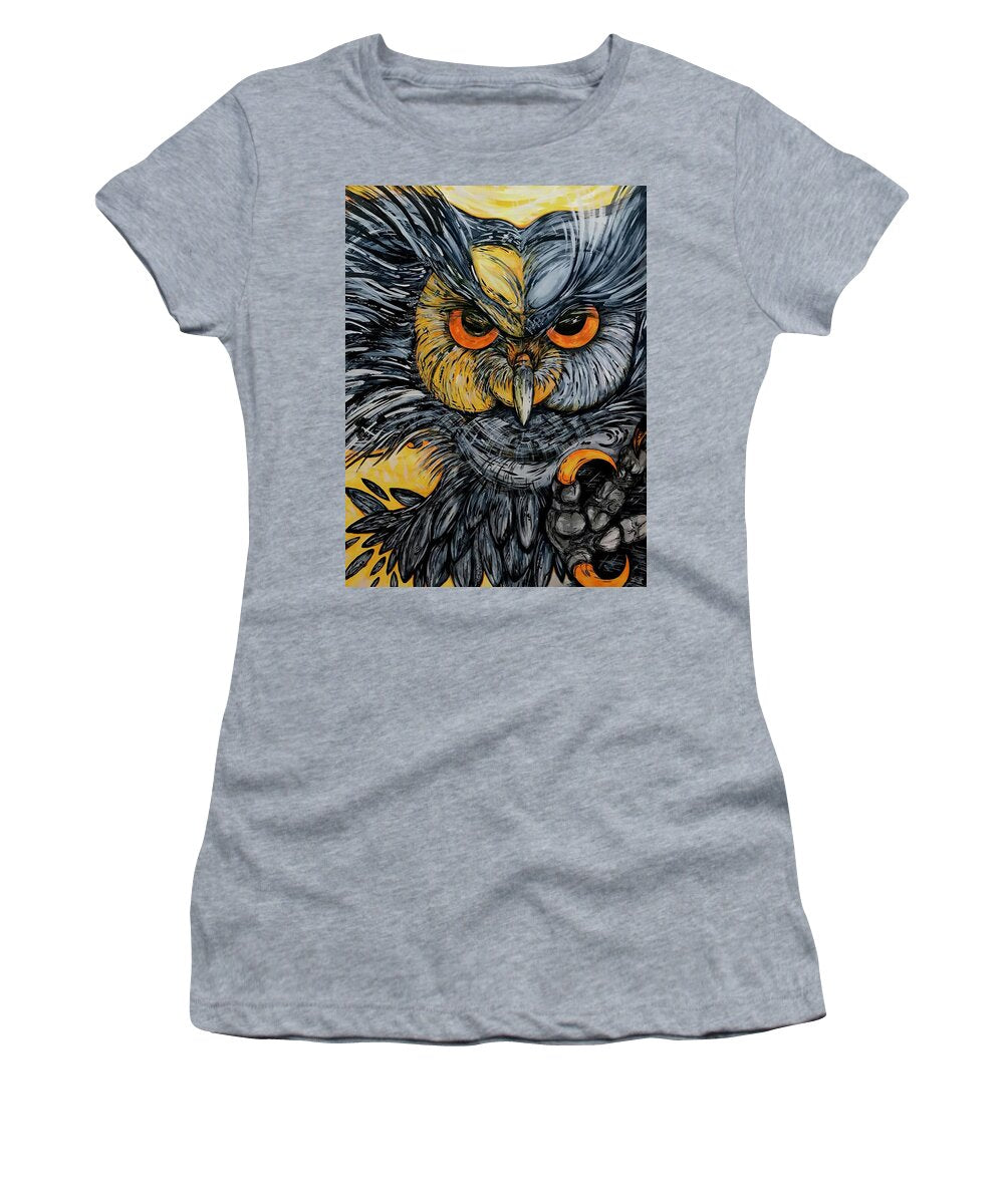 Un Great Horned Owl - Women's T-Shirt