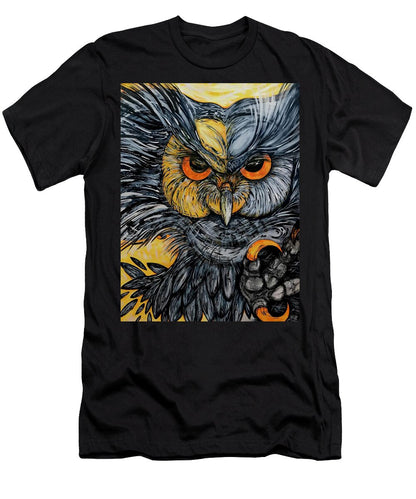 Un Great Horned Owl - T-Shirt