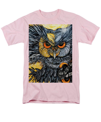 Un Great Horned Owl - Men's T-Shirt  (Regular Fit)