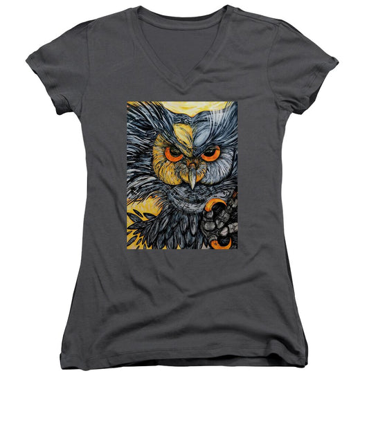 Un Great Horned Owl - Women's V-Neck