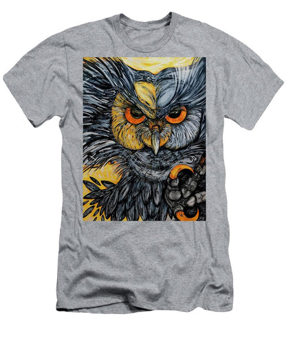 Un Great Horned Owl - T-Shirt
