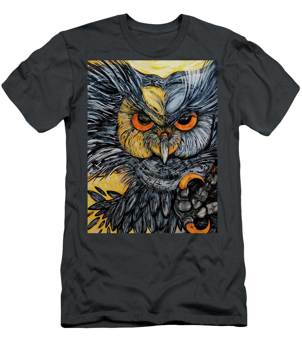 Un Great Horned Owl - T-Shirt